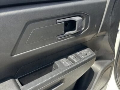 Mitsubishi L200 L200 2.4L Petrol DC 4W GL New Face 5MT 2025