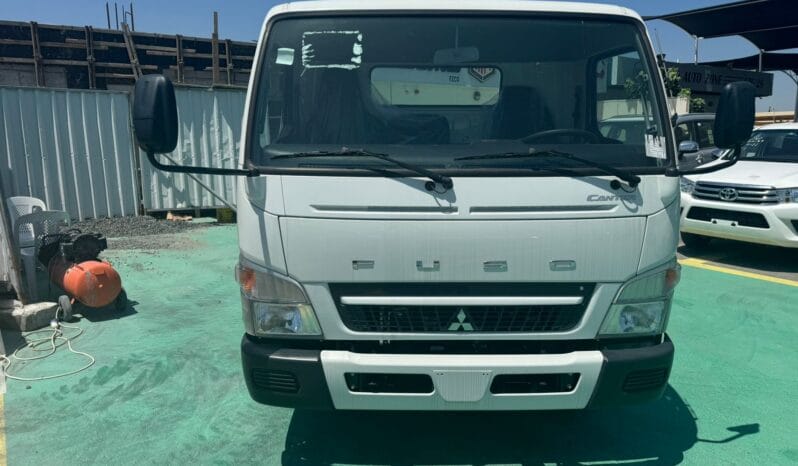 New 2025 Mitsubishi Canter Van Diesel Manual RWD