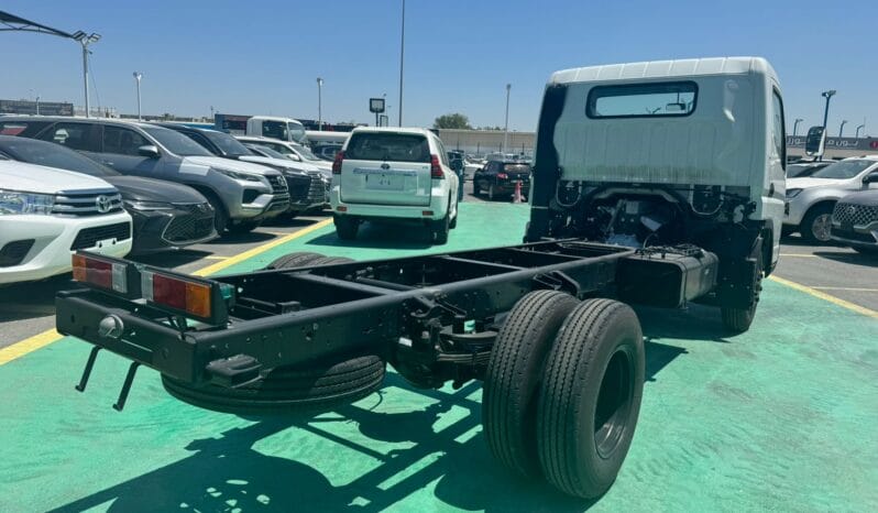 New 2025 Mitsubishi Canter Van Diesel Manual RWD