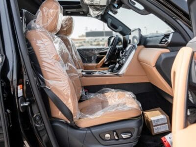 2025 Lexus LX700h Signature 3.5L AT Hybrid (with Auto park)