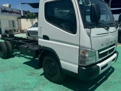 New 2025 Mitsubishi Canter Van Diesel Manual RWD