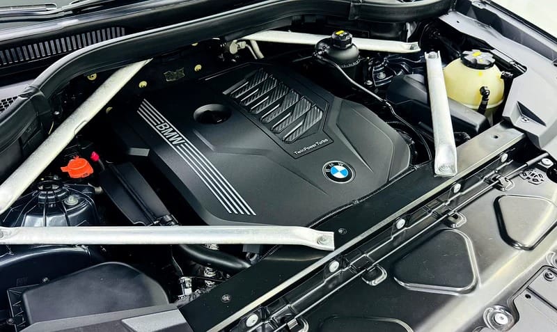 2019 BMW X5 xDrive40i M Sport SUV GCC Specs Top Range