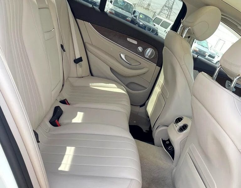 2020 Mercedes-Benz E-Class E450 4Matic Full option