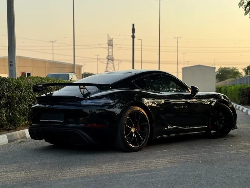 2023 Porsche Carrera / 911 GT4 Full Option