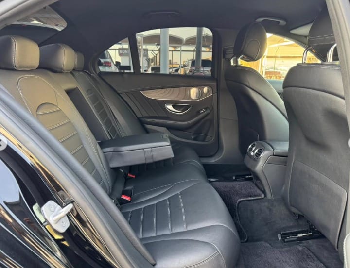 2016 MERCEDES-BENZ C 43 AMG V6 NEAT AND CLEAN CAR