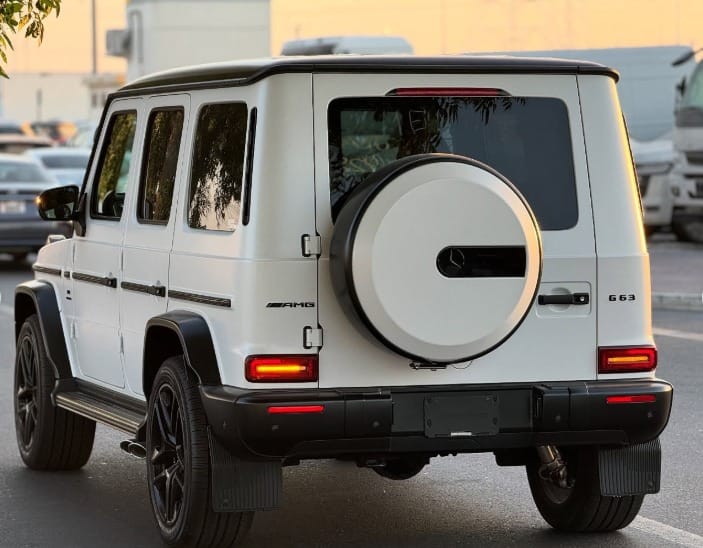 MERCEDES-BENZ G 63 HERO MAGNO 2023 White