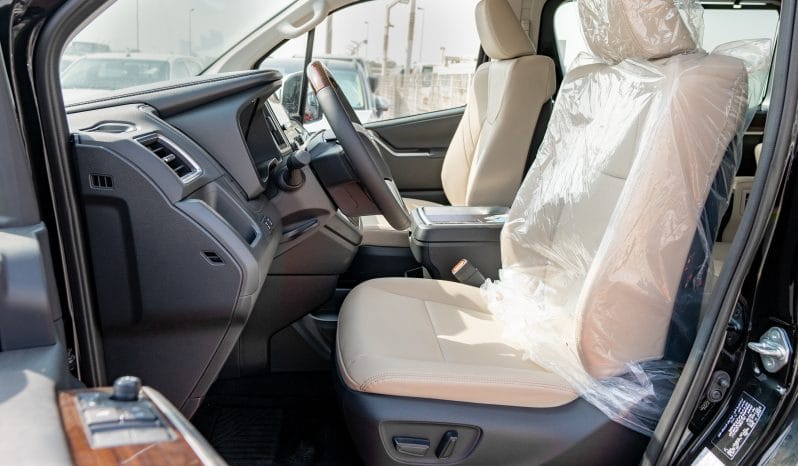 2025 Toyota Granvia 3.5L Premium AT Petrol