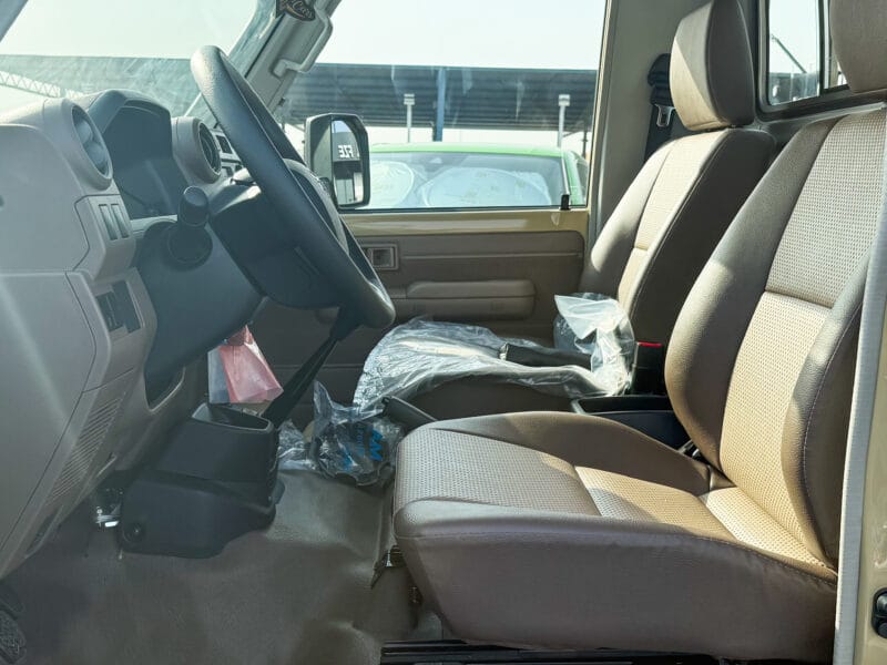 2025 Toyota Land Cruiser Pick-Up