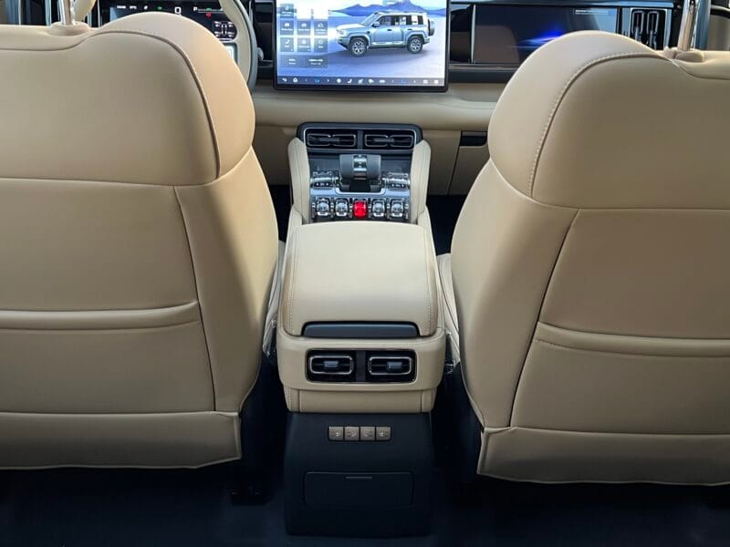 BYD | LEOPARD 5 | 2025