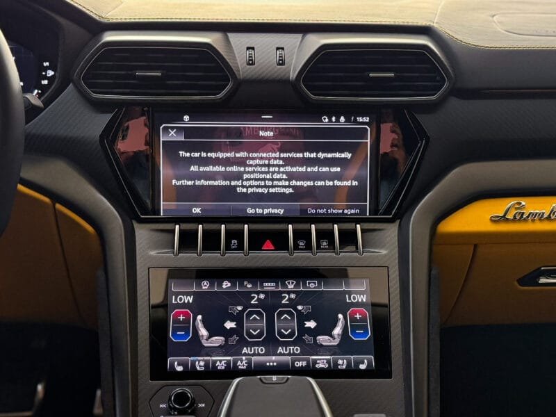 2024 Lamborghini Urus S 4.0L Twin-Turbocharged V8 Engine