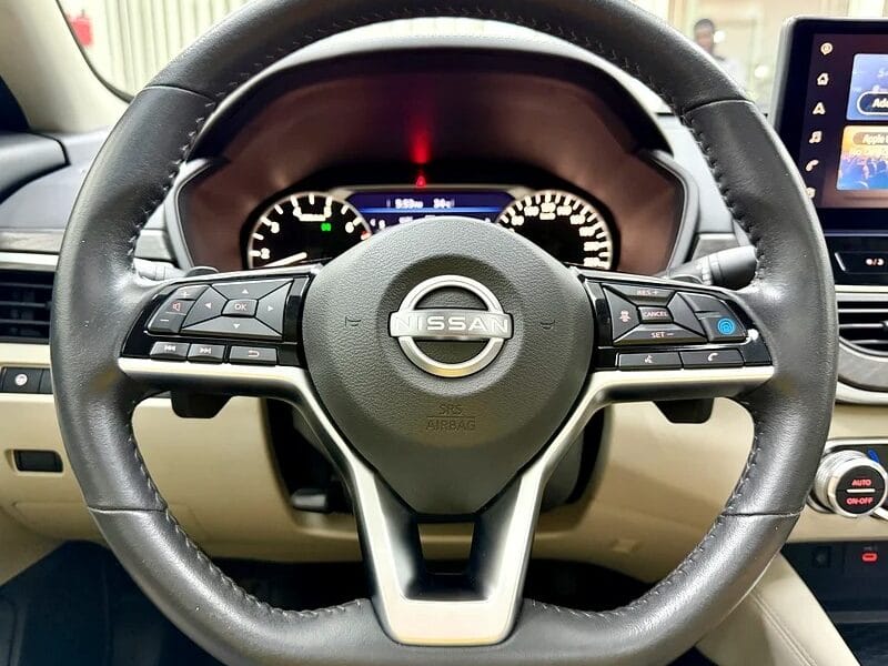 2024 Nissan Altima SL FSH Perfect condition