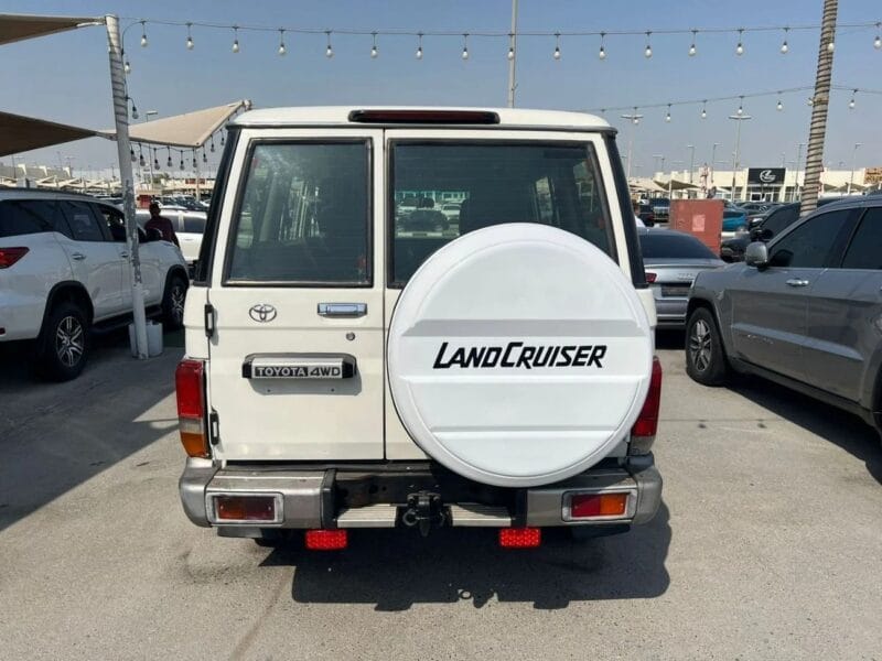 Toyota Land Cruiser 70 Std 4.5L LX V8 4.5 TURBO L Std 4.5L 4WD