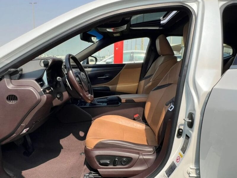 Lexus ES300h LEXUS ES300h 2019 Hybrid 2.5L (214 HP)