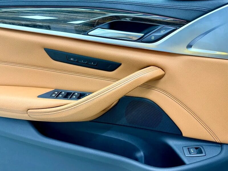 2017 BMW 5-Series 530i Luxury Line FSH Perfect condition