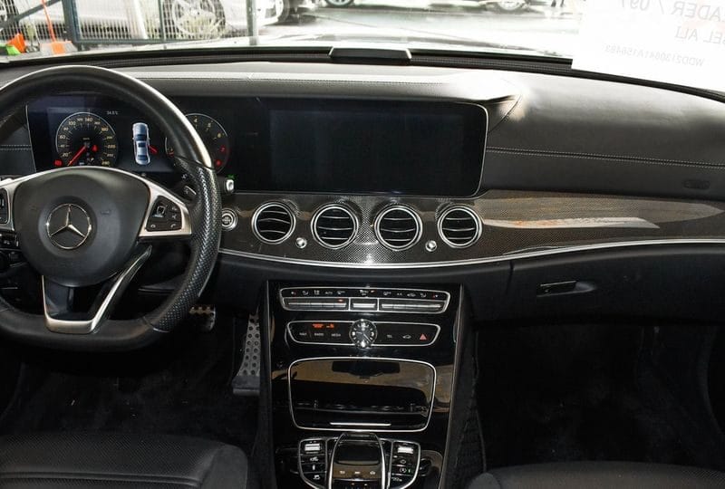 Mercedes-Benz E 43 AMG 2017 6-Cylinder Engine