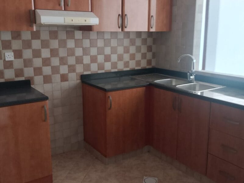 Residential 2 Bedroom Apartment for rent Muhaisnah 4
