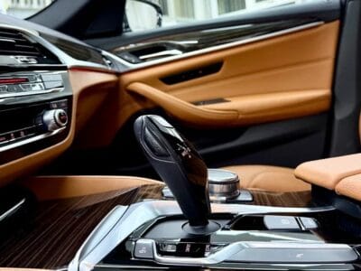 2017 BMW 5-Series 530i Luxury Line FSH Perfect condition