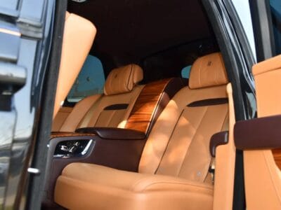 2020 Rolls-Royce Cullinan Black Badge Original Mansory KIT