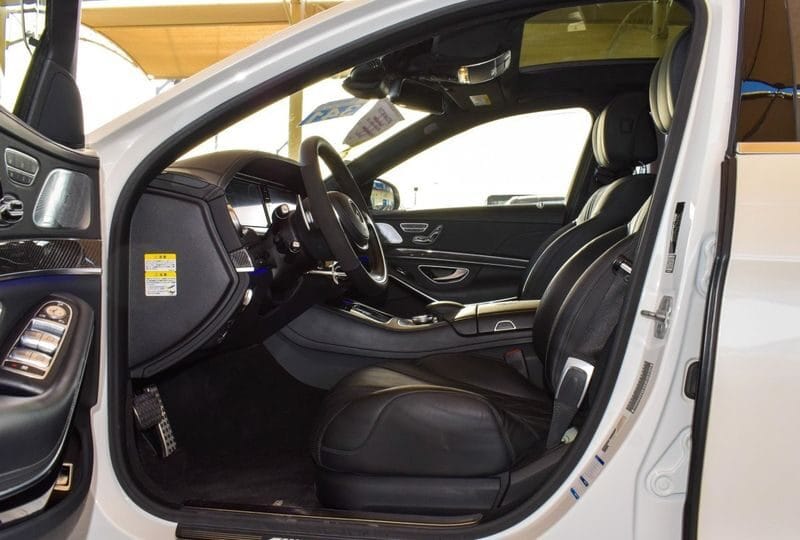 Mercedes-Benz S 63 AMG 4 Matic 2014 8-Cylinder Engine