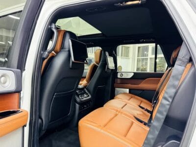2020 Lincoln Navigator Presidential GCC PERFECT CONDITION