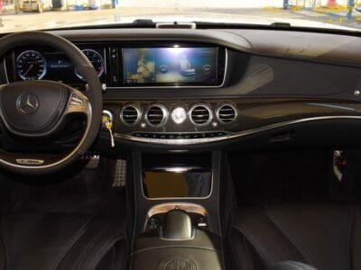 Mercedes-Benz S 63 AMG 4 Matic 2014 8-Cylinder Engine