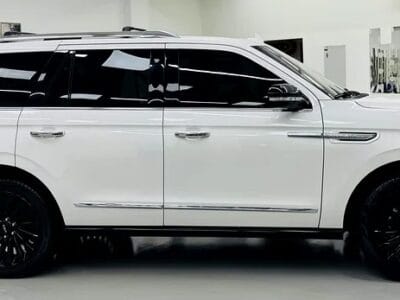 2020 Lincoln Navigator Presidential GCC PERFECT CONDITION