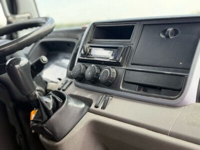 2019 Mitsubishi Canter Water Shutter 18 FT Diesel Manual