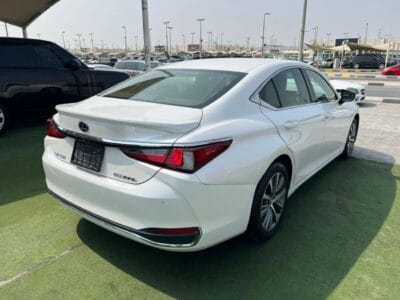 Lexus ES300h LEXUS ES300h 2019 Hybrid 2.5L (214 HP)