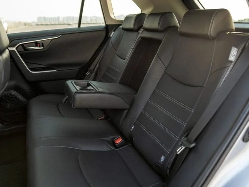 Toyota RAV4 TOYOTA RAV4 2.0P AT 4X4 MY2024 Silver