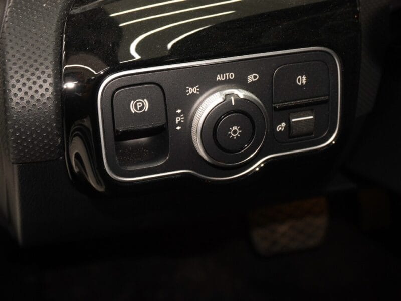 2025 Mercedes-Benz A200 L Sport 1.4L Turbocharged