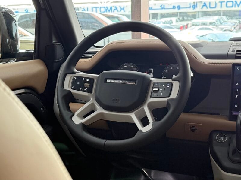 2025 Land Rover Defender P400 110 HSE Grey 3.0L V6