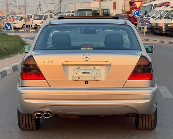 1998 MERCEDES-BENZ C43 NEAT AND CLEAN CAR