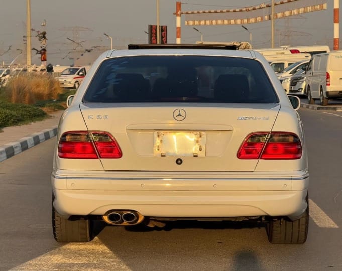 2002 MERCEDES-BENZ E55 V8 AUCTION GRADE 4/B