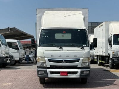 2019, Mitsubishi Canter, Water Shutter, 18 FT Truck Manual