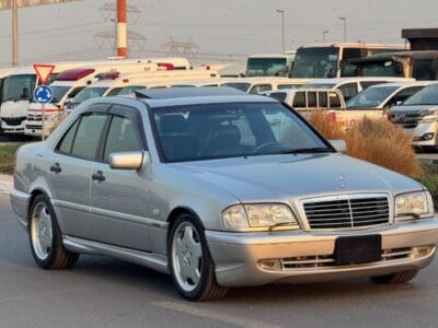 1998 MERCEDES-BENZ C43 NEAT AND CLEAN CAR