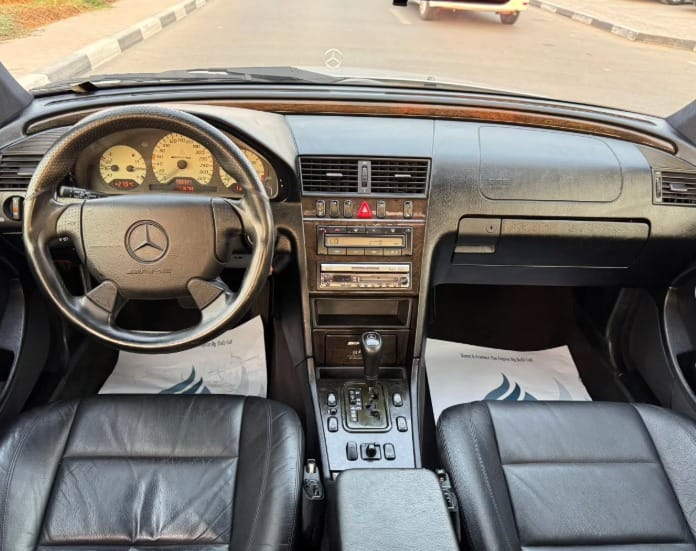 1998 MERCEDES-BENZ C43 NEAT AND CLEAN CAR