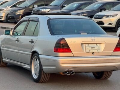1998 MERCEDES-BENZ C43 NEAT AND CLEAN CAR