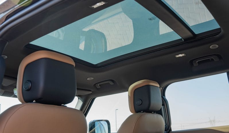 2025 Land Rover Defender P-300 XDynamics Black