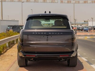 2025 Land Rover Range Rover P400 Autobiography