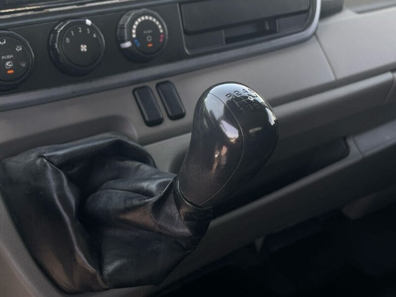 2019 Mitsubishi Canter, 18 FT, Water Shutter 3.5L Engine