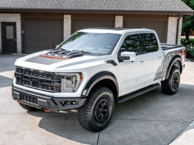 2023 Ford F-Series Pickup R 5.2-liter Supercharged V8 Engine