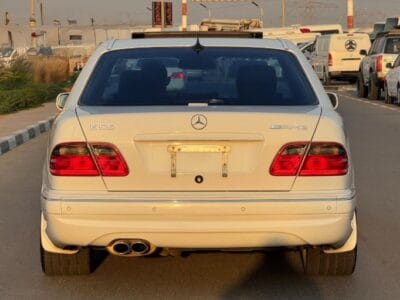 2000 MERCEDES-BENZ E55 V8 AUCTION GRADE 4/B