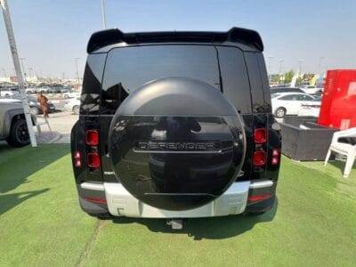 Land Rover Defender 2020 P400 110 SE 3.0L (5-Seater)/V6