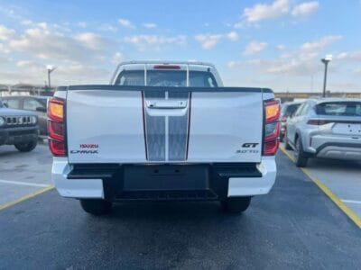 ISUZU DMAX GT 3.0L 2026 4-Cylinders Engine Diesel