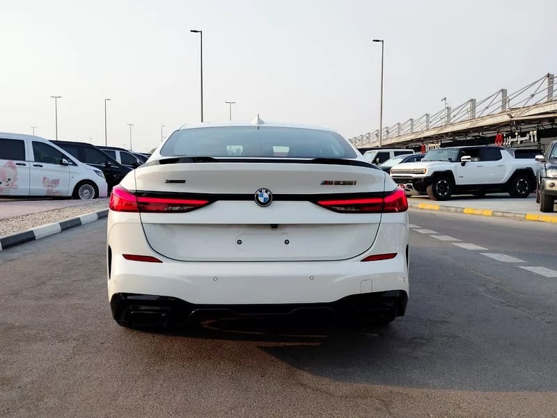 2022 BMW 2-Series M235i