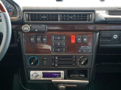 1997 Mercedes-Benz G 320 8-cylinders Engine 4WD