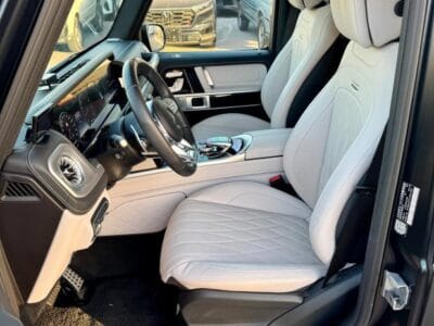 MERCEDES-BENZ G 63 AMG BLACK-WHITE 2022 A/T Petrol