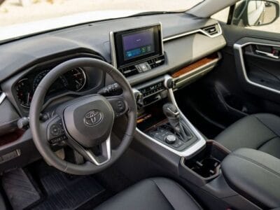 Toyota RAV 4 TOYOTA RAV4 2.0P AT MY2024 Black