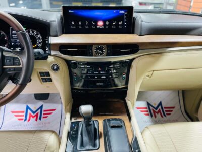 Lexus Lx570 White 2021