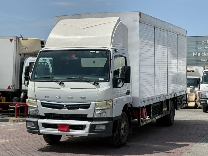 2019, Mitsubishi Canter, Water Shutter, 18 FT Truck Manual